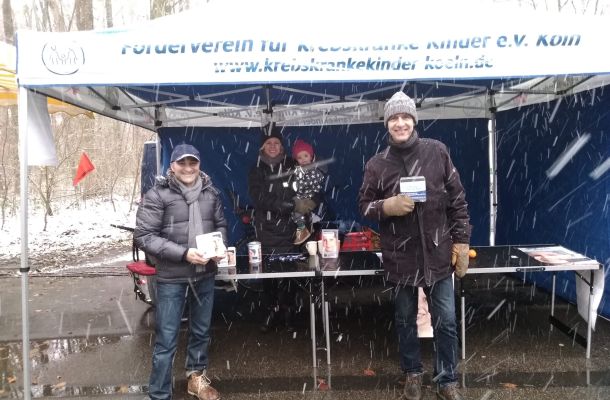 2017 12 Benefiz Wochenmarkt Stadtwald scaled 95a1e78e